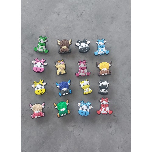 6 Croc Charm Cows